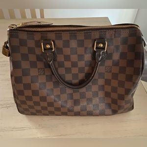 Louis Vuitton damier Speedy 30